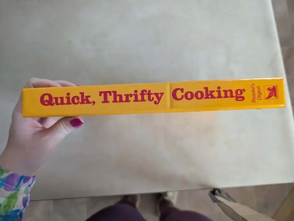 Quick, Thrifty Cooking by Reader's Digest Editors Spiral Bound 1985